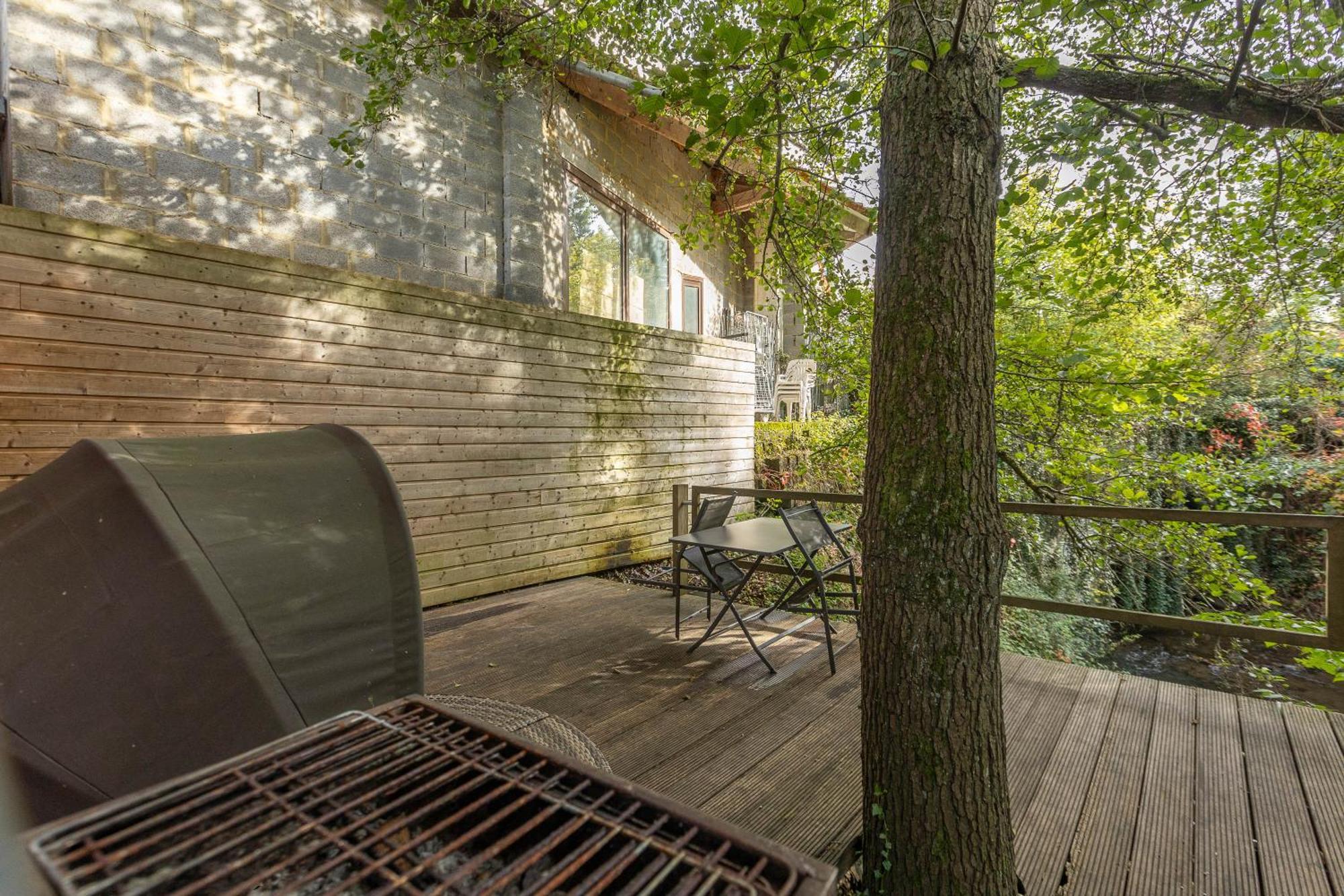 Le Lov'T - Suite Avec Jacuzzi Spontin Exterior photo